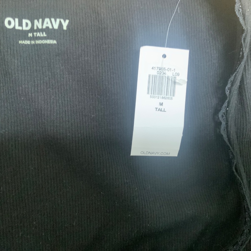 NWT Old Navy Square Neck Short-Sleeved T-Shirt Black Size M Tall - Picture 3 of 9